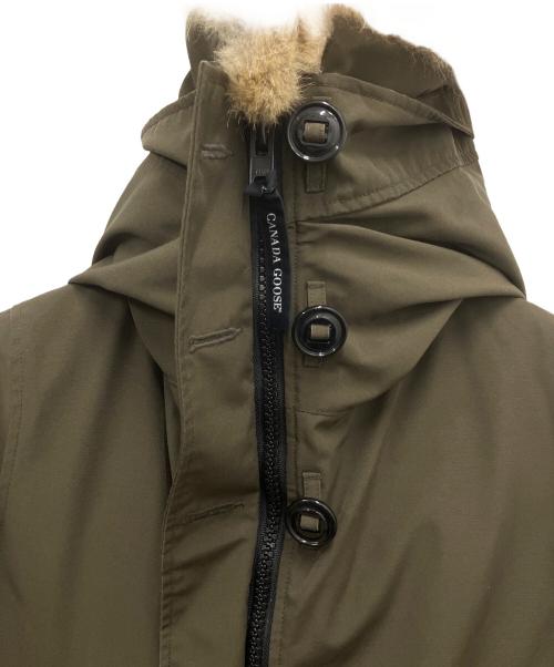 CANADA GOOSE（カナダグース）CANADA GOOSE (カナダグース) フーデッドジャケット オリーブ×ブラック サイズ:Mの古着・服飾アイテム