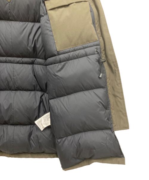CANADA GOOSE（カナダグース）CANADA GOOSE (カナダグース) フーデッドジャケット オリーブ×ブラック サイズ:Mの古着・服飾アイテム