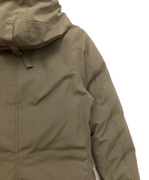 CANADA GOOSE（カナダグース）CANADA GOOSE (カナダグース) フーデッドジャケット オリーブ×ブラック サイズ:Mの古着・服飾アイテム