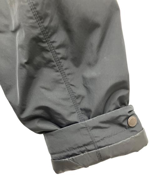 BURBERRY（バーバリー）BURBERRY (バーバリー) ナイロンフーデッドコート ブラック×ホワイト サイズ:48の古着・服飾アイテム