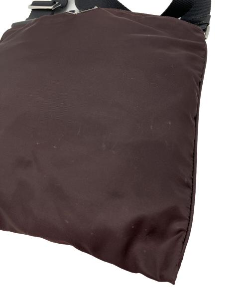 PRADA（プラダ）PRADA (プラダ) ナイロンサコッシュ ブラウン×ブラックの古着・服飾アイテム