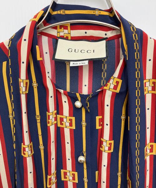 GUCCI（グッチ）GUCCI (グッチ) パールボタンシルクボウタイブラウス ネイビー×レッド サイズ:36の古着・服飾アイテム