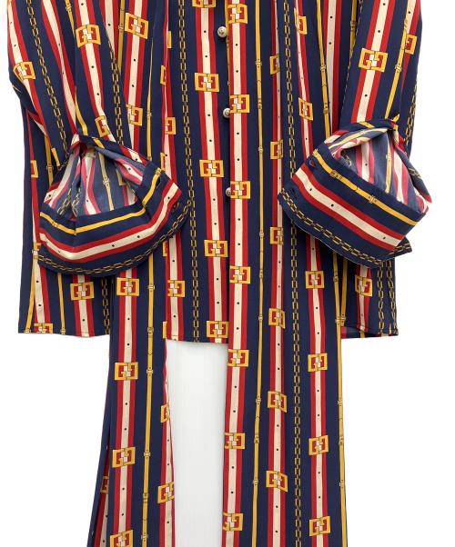 GUCCI（グッチ）GUCCI (グッチ) パールボタンシルクボウタイブラウス ネイビー×レッド サイズ:36の古着・服飾アイテム