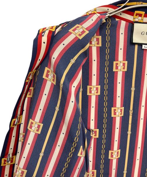 GUCCI（グッチ）GUCCI (グッチ) パールボタンシルクボウタイブラウス ネイビー×レッド サイズ:36の古着・服飾アイテム