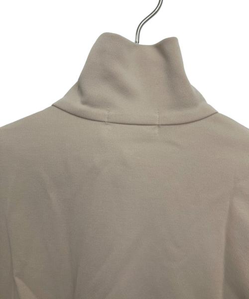 adidas（アディダス）adidas (アディダス) 	80s トレフォイルロゴ後期 デサント ベージュ×ブラウン サイズ:Mの古着・服飾アイテム