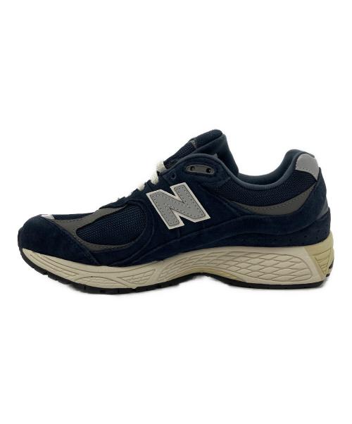 NEW BALANCE（ニューバランス）NEW BALANCE (ニューバランス) M2002RCA ネイビー×ベージュ サイズ:25.5cmの古着・服飾アイテム