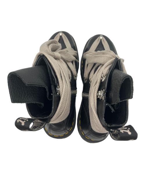 RICK OWENS（リックオウエンス）RICK OWENS (リックオウエンス) Dr.Martens (ドクターマーチン) 8ホールブーツ ブラック サイズ:27.5cmの古着・服飾アイテム