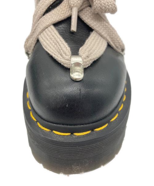 RICK OWENS（リックオウエンス）RICK OWENS (リックオウエンス) Dr.Martens (ドクターマーチン) 8ホールブーツ ブラック サイズ:27.5cmの古着・服飾アイテム