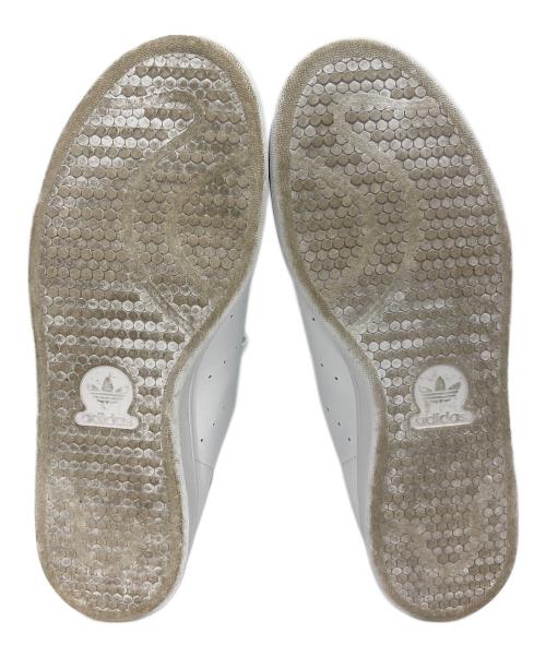 adidas（アディダス）adidas (アディダス) スタンスミス ホワイト×ネイビー サイズ:US 10.5の古着・服飾アイテム