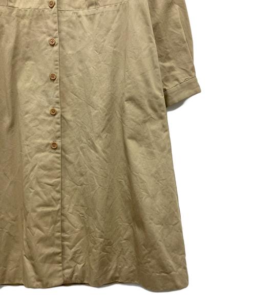 YAECA（ヤエカ）YAECA (ヤエカ) コート ベージュ サイズ:Sの古着・服飾アイテム