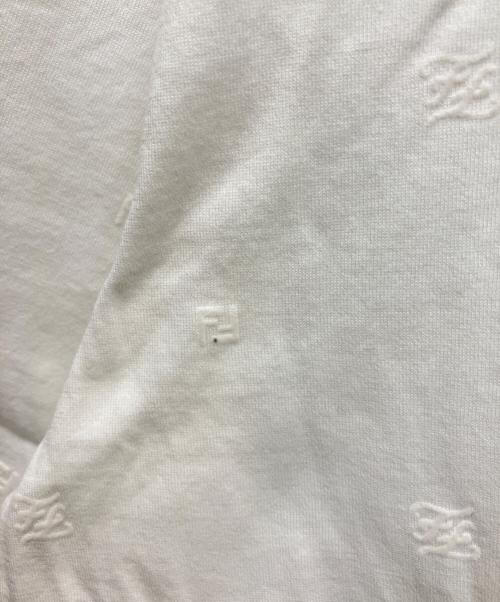 FENDI（フェンディ）FENDI (フェンディ) エンボス加工Tシャツ ブラック サイズ:XXLの古着・服飾アイテム