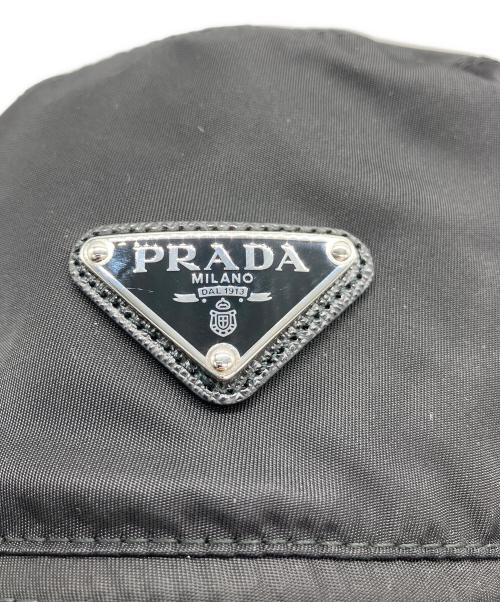 PRADA（プラダ）PRADA (プラダ) トライアングルロゴバケットハット ブラック サイズ:XXLの古着・服飾アイテム