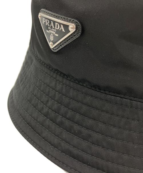 PRADA（プラダ）PRADA (プラダ) トライアングルロゴバケットハット ブラック サイズ:XXLの古着・服飾アイテム