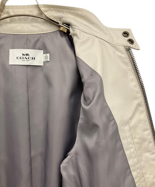 COACH（コーチ）COACH (コーチ) ジップアップジャケット ベージュ サイズ:Mの古着・服飾アイテム