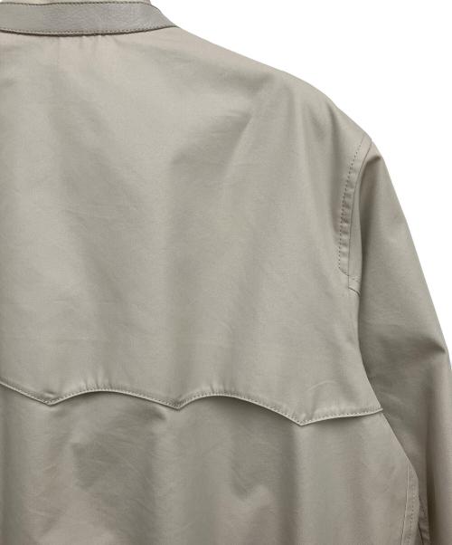 COACH（コーチ）COACH (コーチ) ジップアップジャケット ベージュ サイズ:Mの古着・服飾アイテム