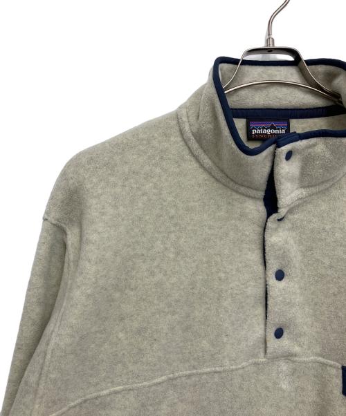 Patagonia（パタゴニア）Patagonia (パタゴニア) ライトウェイト・シンチラ・スナップT ホワイト×ネイビー サイズ:Lの古着・服飾アイテム