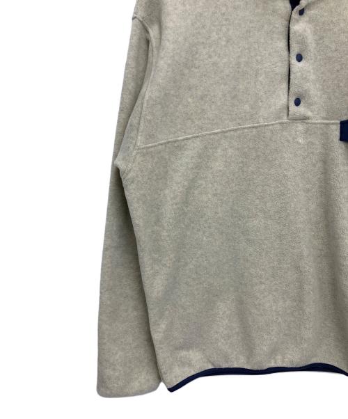 Patagonia（パタゴニア）Patagonia (パタゴニア) ライトウェイト・シンチラ・スナップT ホワイト×ネイビー サイズ:Lの古着・服飾アイテム