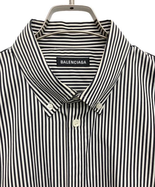 BALENCIAGA（バレンシアガ）BALENCIAGA (バレンシアガ) 長袖シャツ ブラック×ホワイト サイズ:39の古着・服飾アイテム