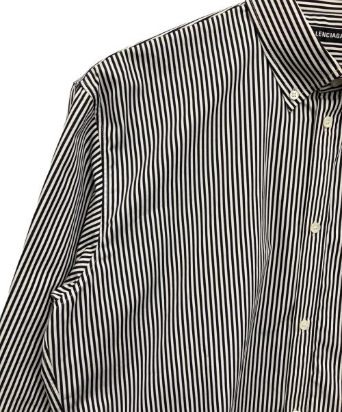 BALENCIAGA（バレンシアガ）BALENCIAGA (バレンシアガ) 長袖シャツ ブラック×ホワイト サイズ:39の古着・服飾アイテム