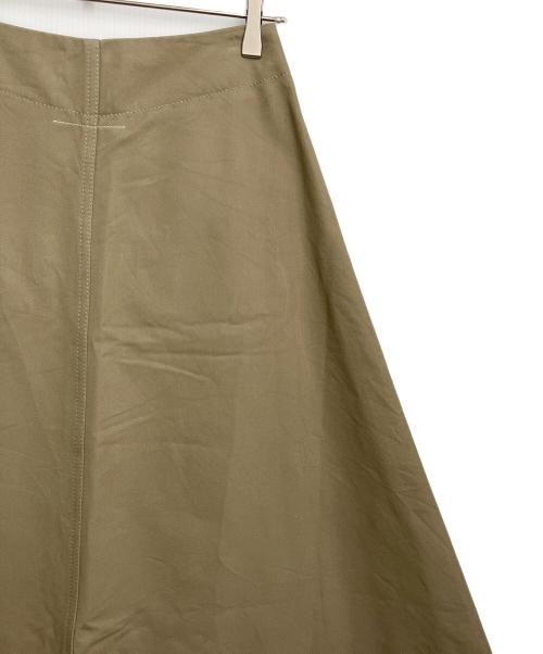MM6 Maison Margiela（エムエムシックスメゾンマルジェラ）MM6 Maison Margiela (エムエムシックスメゾンマルジェラ) ラウンドポケットコットンスカート カーキ サイズ:SIZE38の古着・服飾アイテム