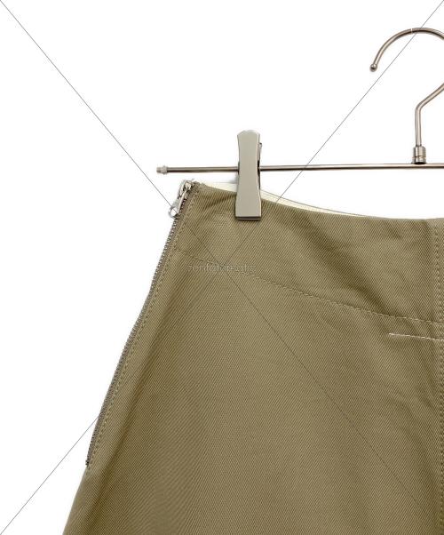 MM6 Maison Margiela（エムエムシックスメゾンマルジェラ）MM6 Maison Margiela (エムエムシックスメゾンマルジェラ) ラウンドポケットコットンスカート カーキ サイズ:SIZE38の古着・服飾アイテム
