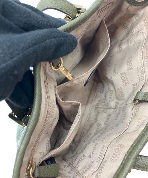 MICHAEL KORS（マイケルコース）MICHAEL KORS (マイケルコース) 2WAYバッグ グリーンの古着・服飾アイテム