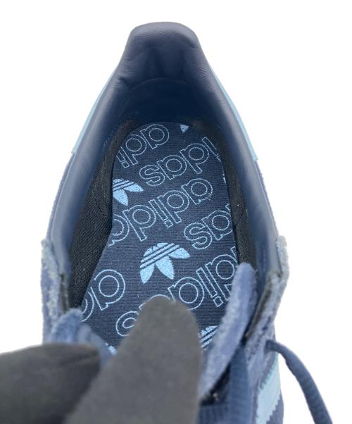 adidas（アディダス）adidas (アディダス) スニーカー ネイビー×ブルー サイズ:24.5cmの古着・服飾アイテム