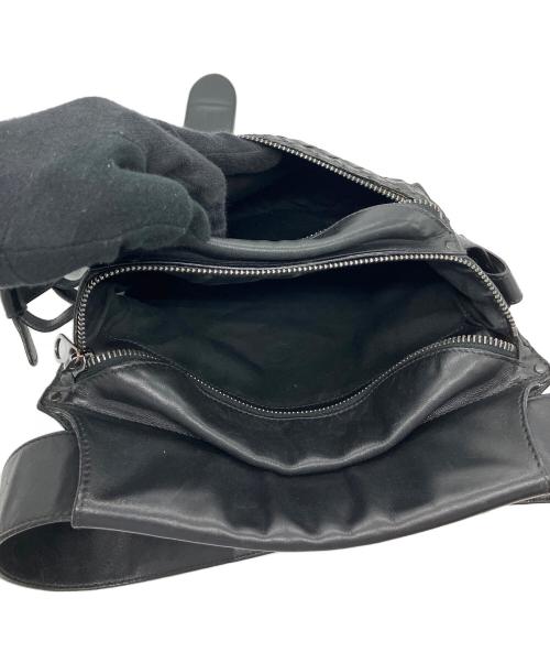 BOTTEGA VENETA（ボッテガベネタ）BOTTEGA VENETA (ボッテガベネタ) ウエストバッグ ブラックの古着・服飾アイテム