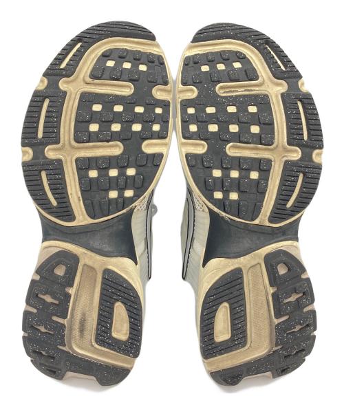 NIKE（ナイキ）NIKE (ナイキ) V2K RUN シルバー サイズ:28.5cmの古着・服飾アイテム