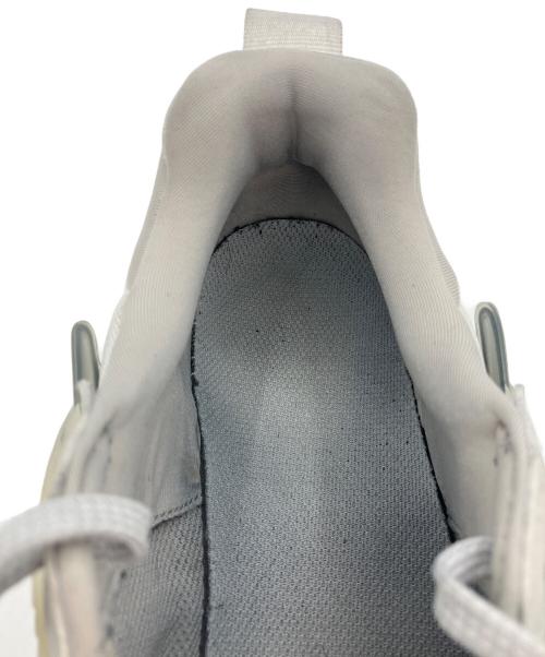 NIKE（ナイキ）NIKE (ナイキ) V2K RUN シルバー サイズ:28.5cmの古着・服飾アイテム