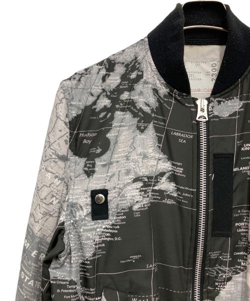 sacai（サカイ）sacai (サカイ) ワールドマップブルゾン ブラック サイズ:1の古着・服飾アイテム
