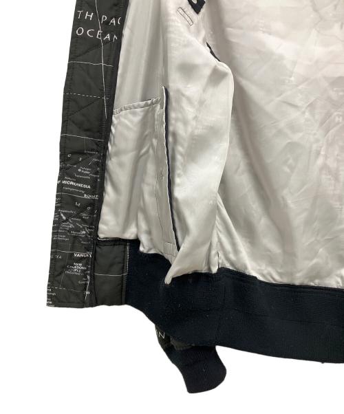 sacai（サカイ）sacai (サカイ) ワールドマップブルゾン ブラック サイズ:1の古着・服飾アイテム