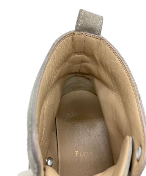 Christian Louboutin（クリスチャン・ルブタン）Christian Louboutin (クリスチャン・ルブタン) LOUIS FLAT VEAU VELOURS グレー×ホワイト サイズ:SIZE 43の古着・服飾アイテム