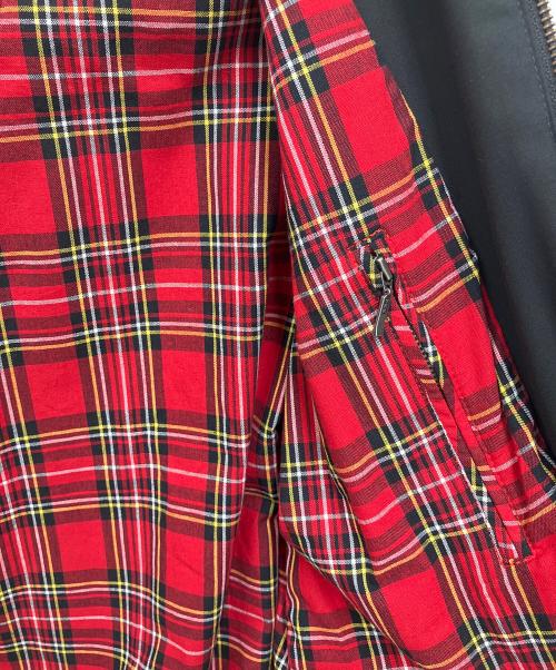 FRED PERRY（フレッドペリー）FRED PERRY (フレッドペリー) ジップジャケット ブラック×レッド サイズ:Sの古着・服飾アイテム