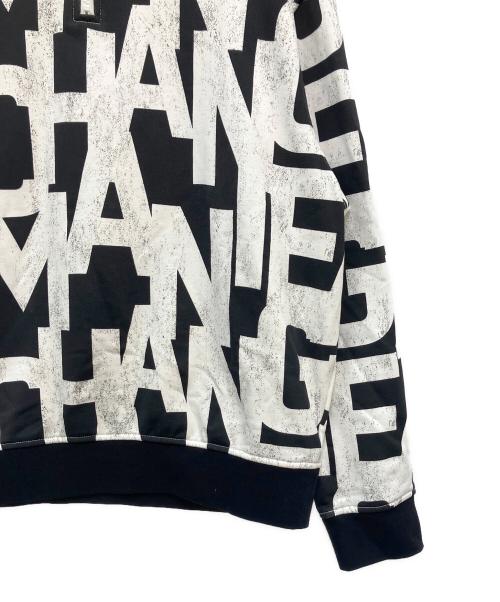 ARMANI EXCHANGE（アルマーニ エクスチェンジ）ARMANI EXCHANGE (アルマーニ エクスチェンジ) プルオーバーパーカー ホワイト×ブラック サイズ:Mの古着・服飾アイテム
