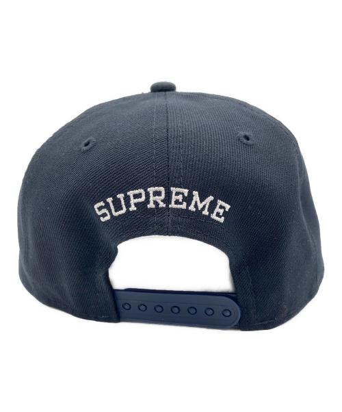 SUPREME（シュプリーム）SUPREME (シュプリーム) New Era (ニューエラ) 	Sharp Spellout Adjustable New Era ネイビー×レッドの古着・服飾アイテム