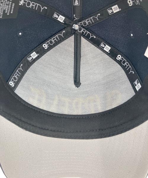 SUPREME（シュプリーム）SUPREME (シュプリーム) New Era (ニューエラ) 	Sharp Spellout Adjustable New Era ネイビー×レッドの古着・服飾アイテム