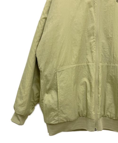 NIKE（ナイキ）NIKE (ナイキ) NSW WNTR REV FULLZIP JACKET オリーブ サイズ:3XLの古着・服飾アイテム
