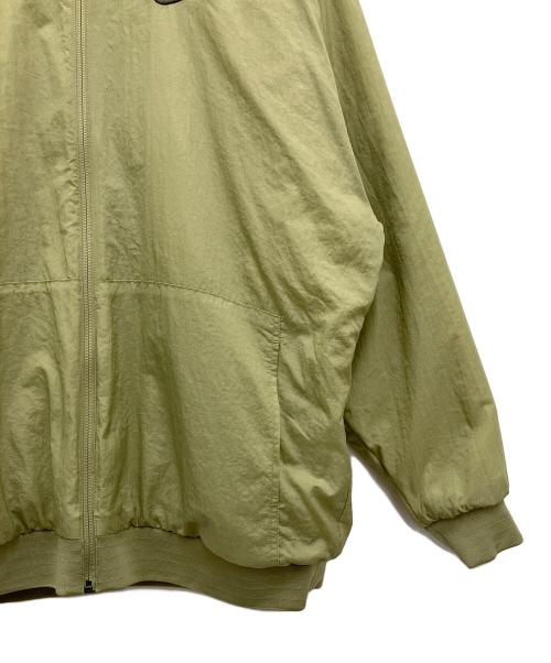 NIKE（ナイキ）NIKE (ナイキ) NSW WNTR REV FULLZIP JACKET オリーブ サイズ:3XLの古着・服飾アイテム