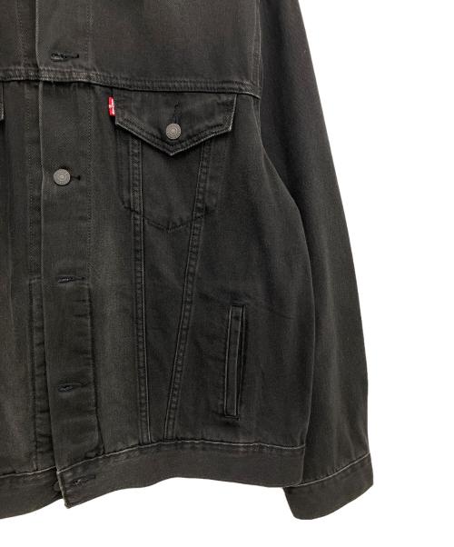 LEVI'S（リーバイス）LEVI'S (リーバイス) デニムジャケット グレー サイズ:Lの古着・服飾アイテム