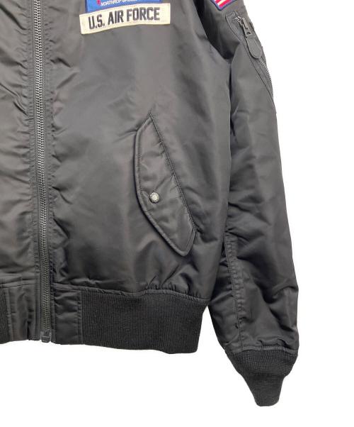 AVIREX（アヴィレックス）AVIREX (アヴィレックス) MA-1ジャケット ブラック×オレンジ サイズ:2XLの古着・服飾アイテム