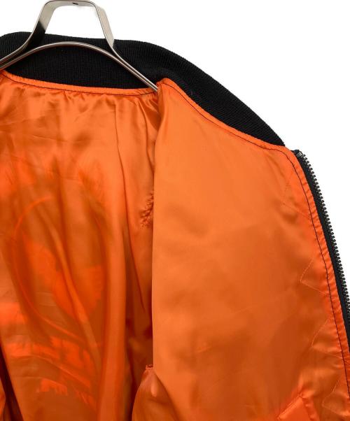 AVIREX（アヴィレックス）AVIREX (アヴィレックス) MA-1ジャケット ブラック×オレンジ サイズ:2XLの古着・服飾アイテム