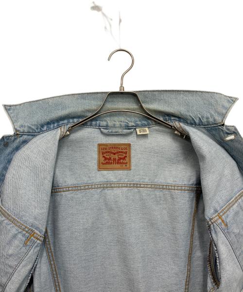 LEVI'S（リーバイス）LEVI'S (リーバイス) デニムジャケット インディゴ サイズ:Mの古着・服飾アイテム