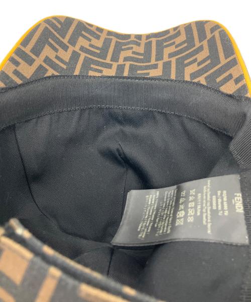 FENDI（フェンディ）FENDI (フェンディ) ベースボールキャップ ブラウン×ブラックの古着・服飾アイテム