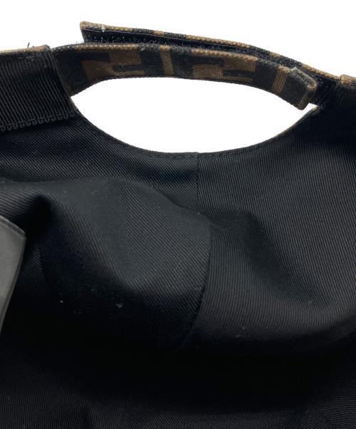 FENDI（フェンディ）FENDI (フェンディ) ベースボールキャップ ブラウン×ブラックの古着・服飾アイテム
