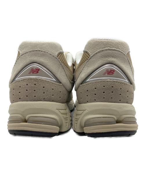 NEW BALANCE（ニューバランス）NEW BALANCE (ニューバランス) U2002BR ベージュ サイズ:25.5cmの古着・服飾アイテム
