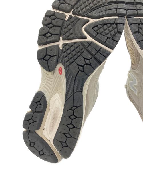 NEW BALANCE（ニューバランス）NEW BALANCE (ニューバランス) U2002BR ベージュ サイズ:25.5cmの古着・服飾アイテム
