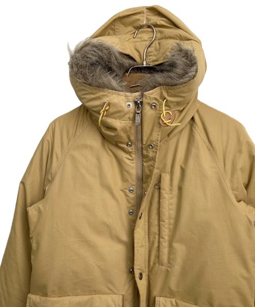 THE NORTHFACE PURPLELABEL（ザ・ノースフェイス パープルレーベル）THE NORTHFACE PURPLELABEL (ザ・ノースフェイス パープルレーベル) ダウンコート ベージュ サイズ:Sの古着・服飾アイテム
