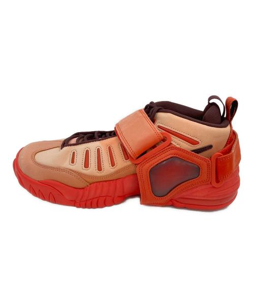 NIKE（ナイキ）NIKE (ナイキ) スニーカー オレンジ サイズ:US9の古着・服飾アイテム