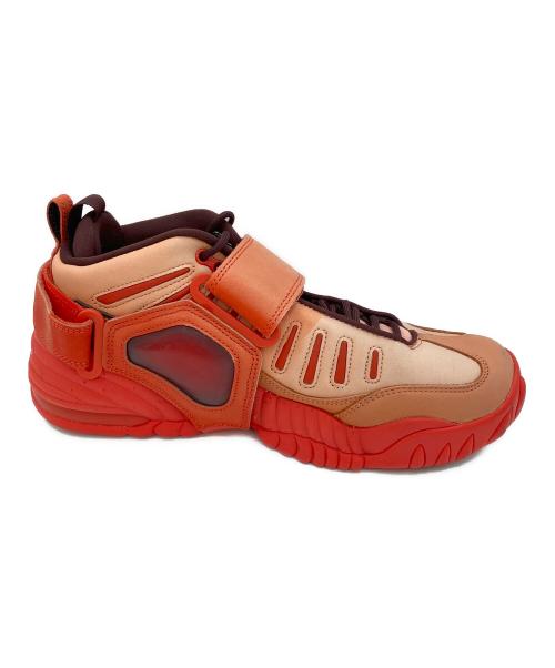 NIKE（ナイキ）NIKE (ナイキ) スニーカー オレンジ サイズ:US9の古着・服飾アイテム